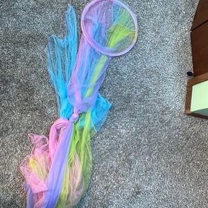 Hangable rainbow mesh castle